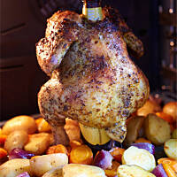 Kurczak pieczony na butelce