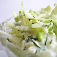 surówka z bialej kapusty