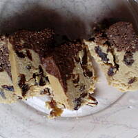 Domowa chałwa z ulubionymi dodatkami