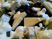 Fot. Dżanina Fonda, Sałatka z czarną ciecierzycą (desi)