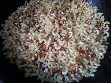 Fot. Dżanina Fonda, Makaron smażony