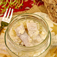 Śledzie w śmietanie