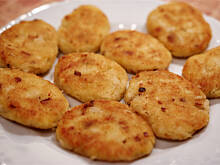 Fot. Wkn, Kotlety ziemniaczano-kalafiorowe