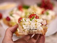 Fot. Wkn, Twarożek wiosenny z kiełkami rzodkiewki