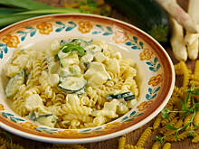 Fot. Wkn, Sos do makaronu szparagowo cukiniowy