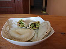 Fot. Wróbelek, pierogi z bobem