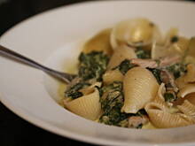 Fot. mariolek8, Makaron z sosem szpinakowym