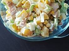 Fot. onlyred, Brzoskwiniowa sałatka