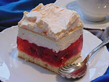 Fot. megi65, Malinowe na biszkopcie 