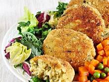 Fot. izaa_a, kotlety jajeczne z kaszą jaglaną…