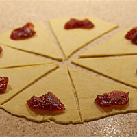 Rogaliki na słodkiej śmietance