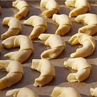 Rogaliki na słodkiej śmietance