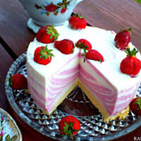 Zebra na zimno truskawkowo waniliowa