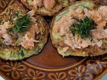 Fot. Miraska, Placuszki gryczane z cukinii z wędzonym łososiem