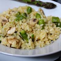 Risotto ze szparagami i pieczarkami