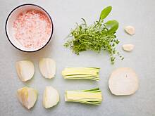 Fot. iwonkab, Domowa kostka rosołowa (drobiowa)