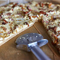 Pizza biała z kurkami