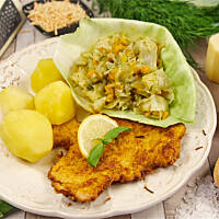 Kapusta duszona z marchewką i lekką zasmażką