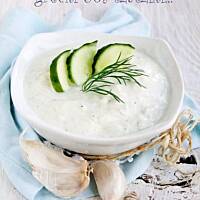 grecki sos tzatziki…