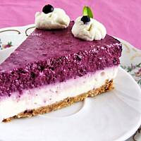 Sernik śmietankowo-jagodowy…