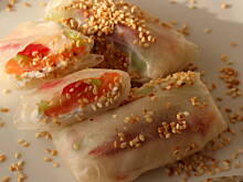 Fot. Kobi1704, Rollsy z wędzonym łososiem