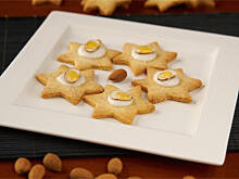 Fot. Wkn, Gwiazdki migdałowe