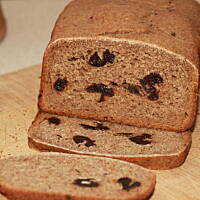 Chleb Ze Śliwką i Miodem