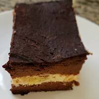 Czekoladowe ciasto ze słodkich ziemniaków z masą serową