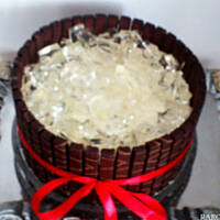 TORT BECZKA Z KOSTKAMI LODU