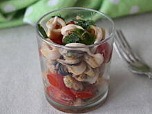 Fot. Kobi1704, Koktajl z owoców morza