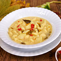 Zupa z pieczonej papryki i topionych serków