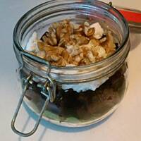 Burak twist, czyli sałatka z buraczkiem zamknięta w słoiku- idealna do pracy!