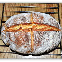 chleb z żeliwnego gara wg babci Małgosi