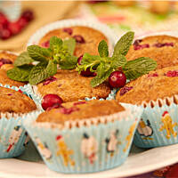 Muffinki bananowe z żurawiną