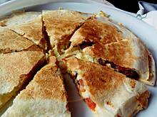 Fot. Agiatis, Quesadillas