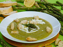 Fot. Wkn, Zielony krem szparagowy