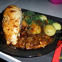 Kurczę duszone z grzybami