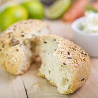 Bułki z siemieniem lnianym