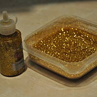 Ołowiane żołnierzyki z puszek  