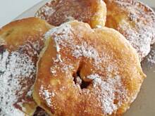 Fot. baryz1, Racuchy z jabłkami