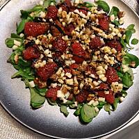 Sałatka z maliami i szynką wg M&Ł