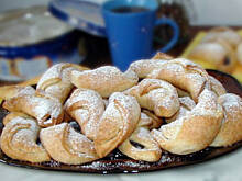 Fot. Wkn, Rogaliki krucho-drożdżowe