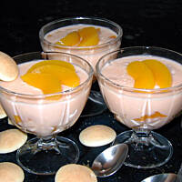 Pucharek brzoskwiniowy