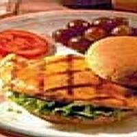 Grilled Honey-Soy Chicken- kurczakowy hamburger