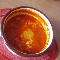 Jajko z pomidorem na ostro