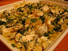 Fot. winietka, Sałatka makaronowa z brokułami