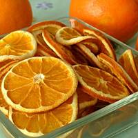 Suszone plasterki pomarańczy