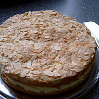 Pszczolka Bienenstich