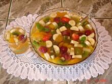 Fot. irena sikora, Wieloowocowa sałatka