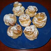 Ptysie z bitą śmietaną